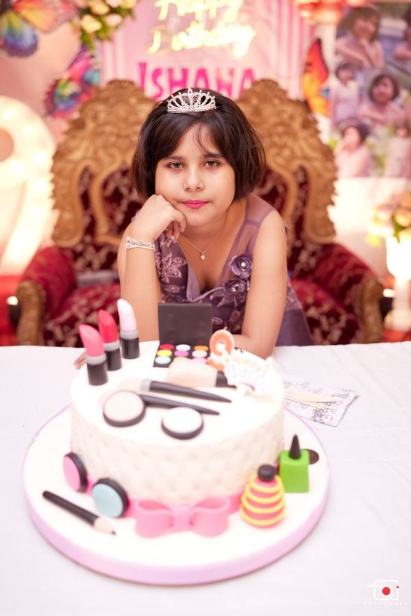 Birth Day photography by Photowala