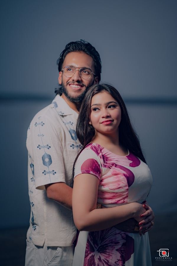 Pre-Wedding photography by Photowala